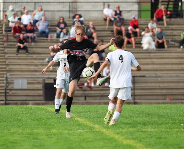 Black Knights edge Maple Grove